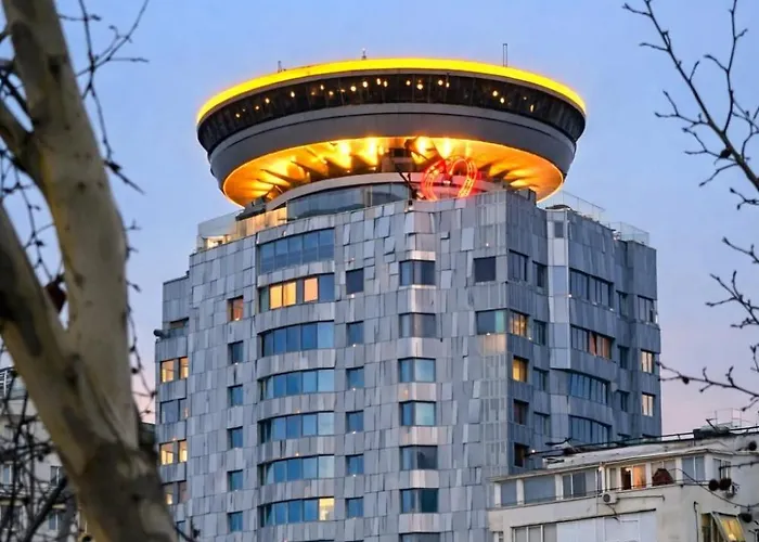 Urban Nest Τίρανα